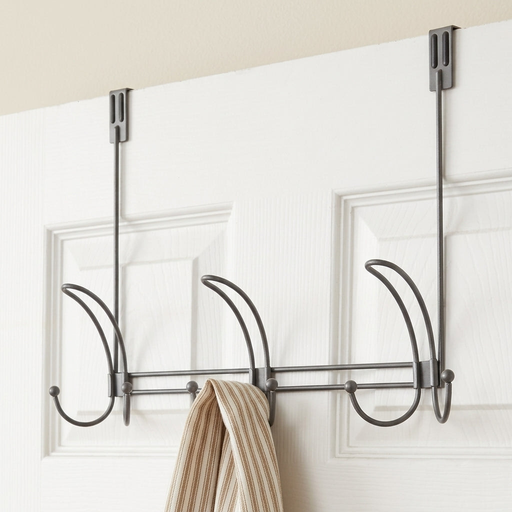 Hooks & Hangers