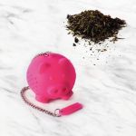 Picture of Pig Tea Infuser Silicone Fuchsia